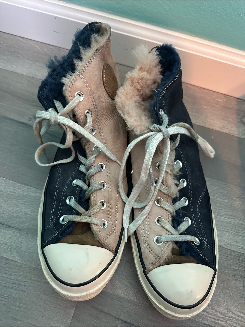 CONVERSE High-Top Fleece-Lined Mens Sneakers - Navy & Blush 12